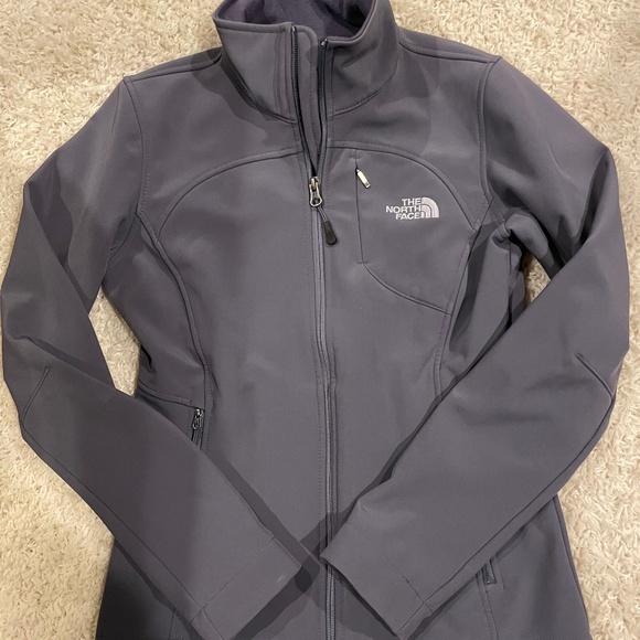 The North Face Jackets & Blazers - The North Face jacket